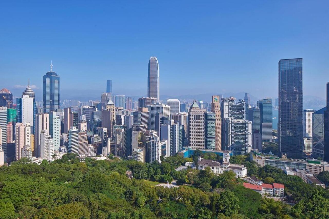 Two MacDonnell Road Aparthotel Hongkong Exteriör bild